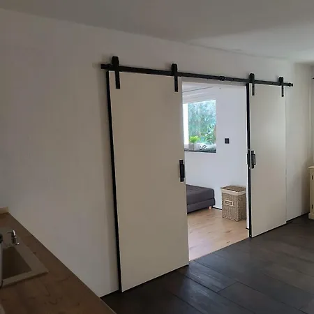 Haus Am Wanderweg Apartamento *