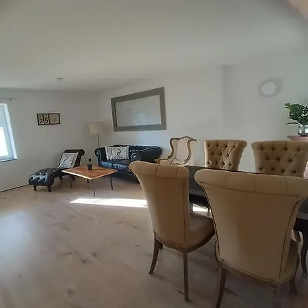 Haus Am Wanderweg 公寓 *