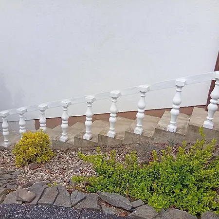 アパート Haus Am Wanderweg